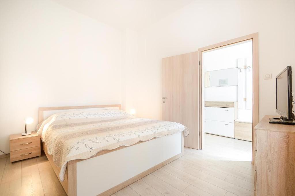 Apartman Ivano Pula Luaran gambar